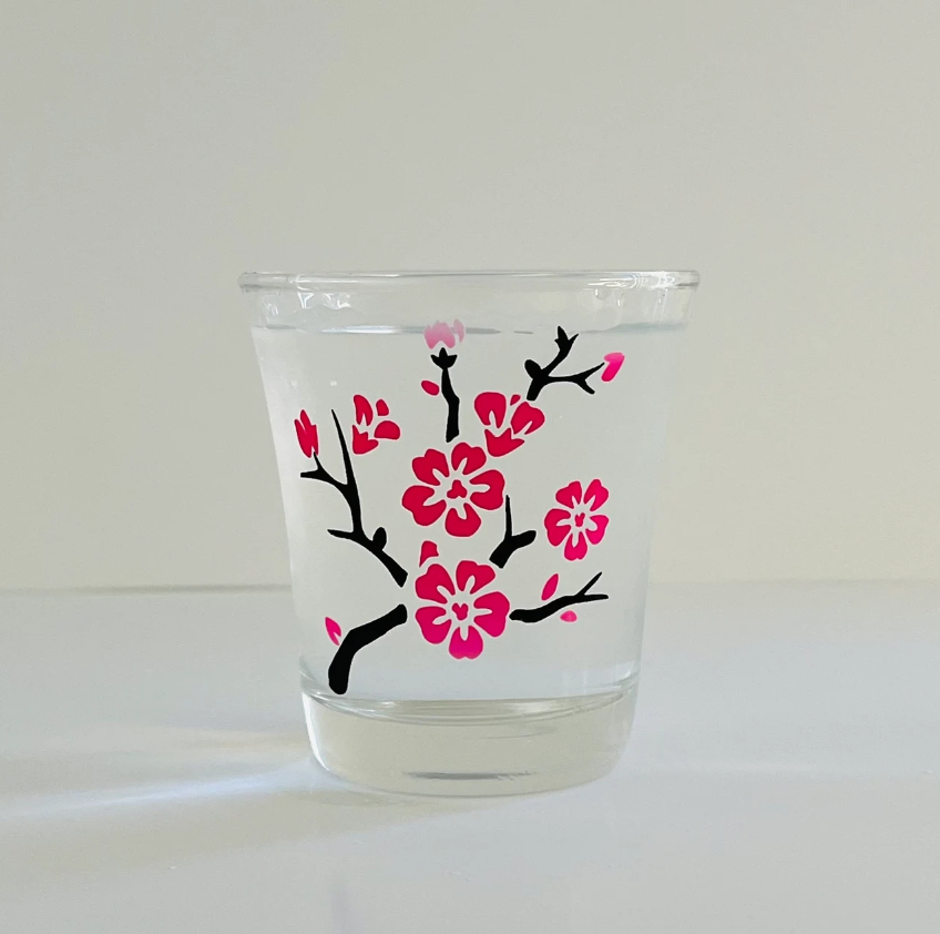 Color changed cherry blossom drinking glasses